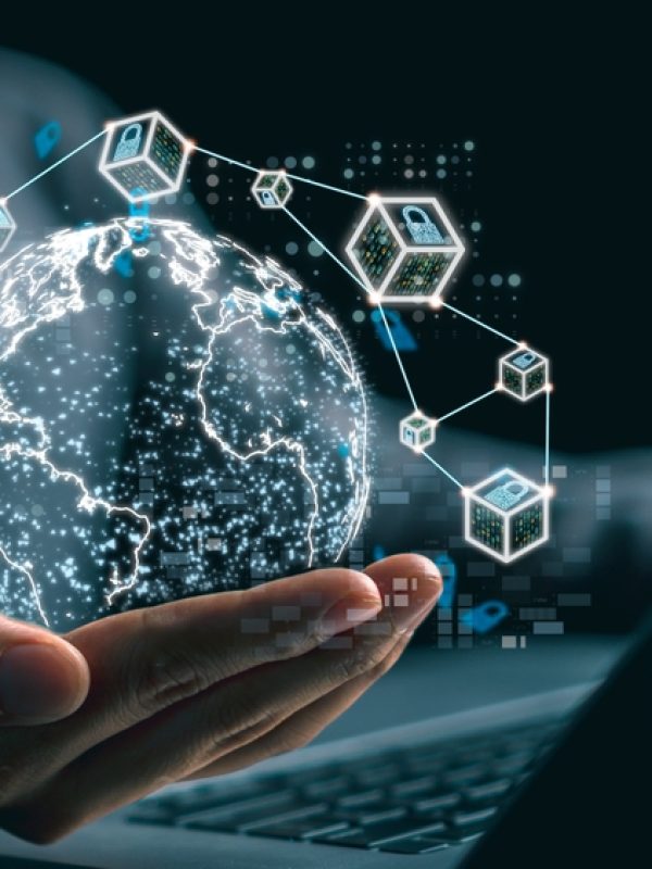 Digital,Currency,Revolution:,Decoding,Blockchain,And,Cryptocurrency,Innovation